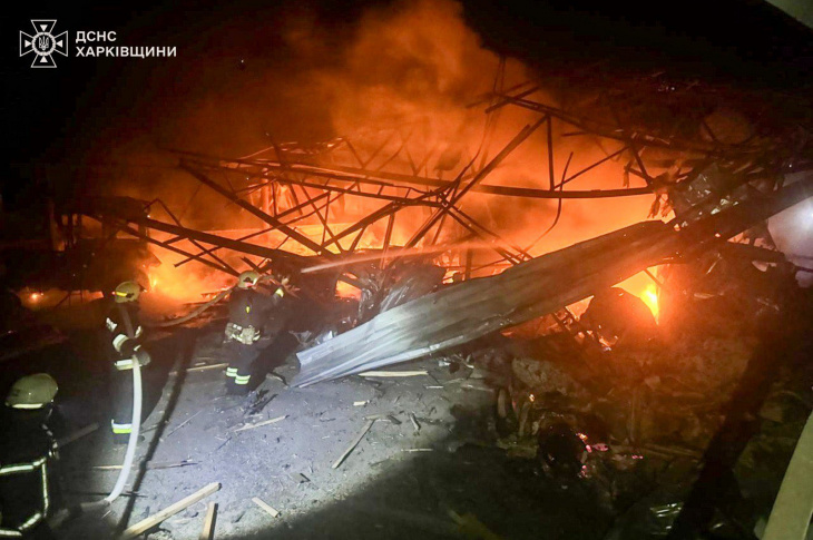 Росія атакує, поки Зеленський і Трамп працюють заради миру, - Сибіга